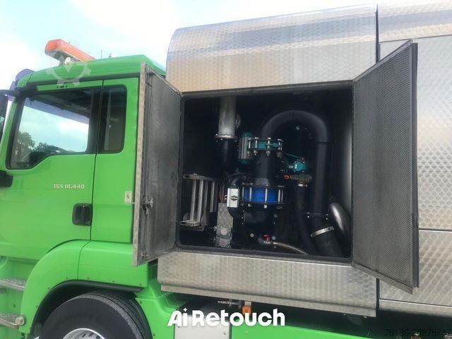 Vákuumtartályos teherautó MAN 18.440 LL Cappellotto CAP1600 Combi