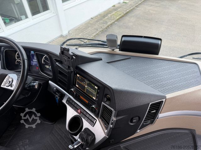 Standart çekici ünitesi MERCEDES-BENZ Actros 1848 LS BIG Space  VOLLAUSSTATTUNG