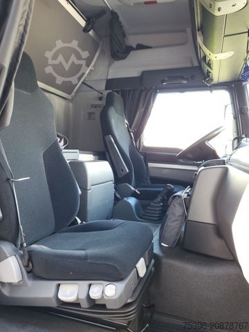 Flatbed truck with tarp MAN TGM 15.290 BL Curtainside-Edscha, 1.Hand