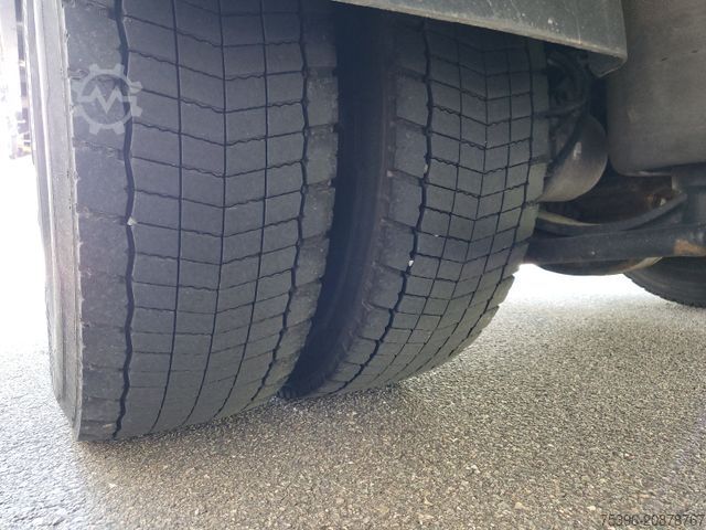 Flatbed truck with tarp MAN TGM 15.290 BL Curtainside-Edscha, 1.Hand