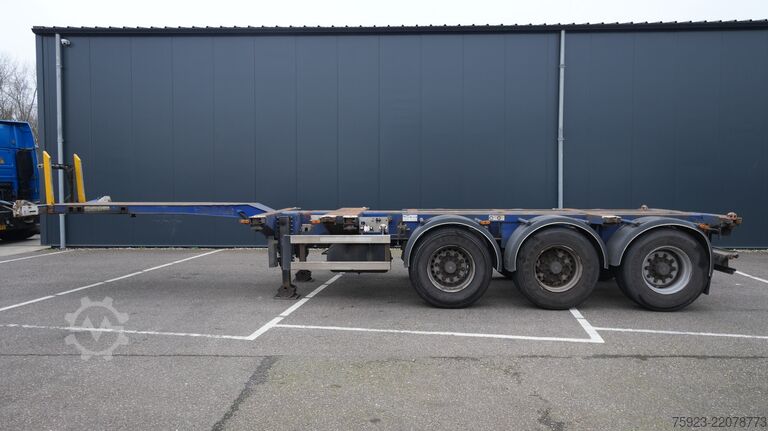 Containertransport D-tec FT-43-03-V Flexitrailer multi container chassis...
