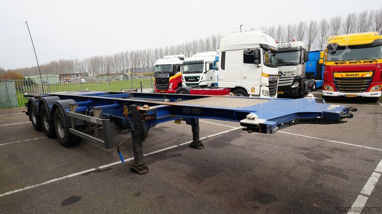 Transport af containere Burg Container transport trailer adr 20/30ft