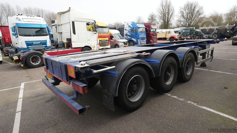 Transport af containere Burg Container transport trailer adr 20/30ft