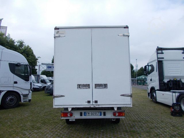 Aangepaste bestelwagen Peugeot BOXER