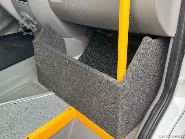 Minibusz MERCEDES-BENZ Sprinter 313 Cdi BlueTEC Maxi 9Sitze+Lift Klima