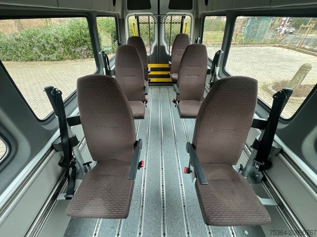 Minibusz MERCEDES-BENZ Sprinter 313 Cdi BlueTEC Maxi 9Sitze+Lift Klima