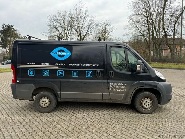 Kamyonet Citroen Jumper