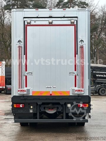 Nákladní vůz pro přepravu dobytka DAF CF 320 4x2 EU6c FINKL 2.Stock Viehtransporter