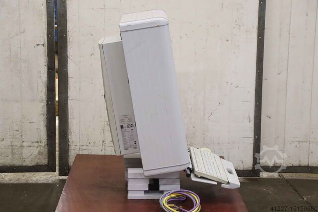 Bedienpult mit Industriemonitor Grenzebach FK170SBRGD001 SK 3302100