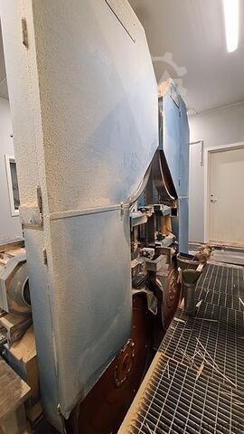 Lintzagen AKE, Söderhamn Eriksson Twin band saw 1400