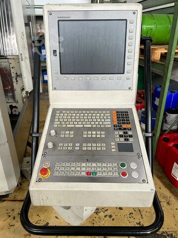 Centro universal de usinagem Unitech XV 620 - 5AX
