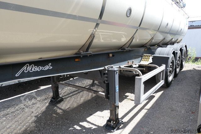 Cisternový návěs MENCI SA 105, isoliert, 32m³, 4 Kammern, Alu-Felgen