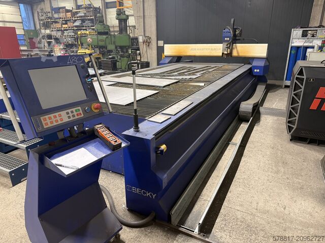 Macchina da taglio al plasma Becky Job Master 6.20 P