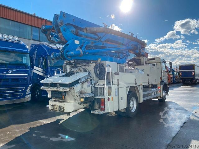 Camión bomba de hormigón MERCEDES-BENZ AXOR 1828 * PUTZMEISTER M 24 * HALLENMEISTER *
