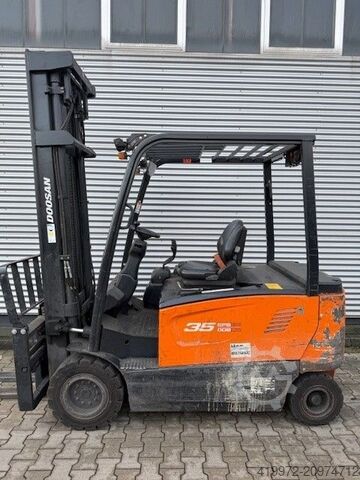 Elektromos négykerekű targonca Doosan B35X-7