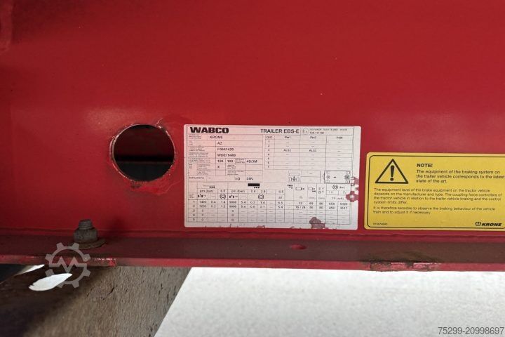 Nyitott pótkocsi ponyvával Krone AZ Plane+HB / Swiss-Vehicle