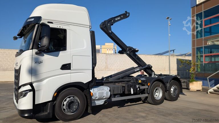 εκφορτωτής Iveco 260S580