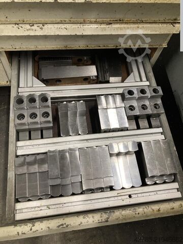 Tour CNC à cycles GILDEMEISTER NEF 520