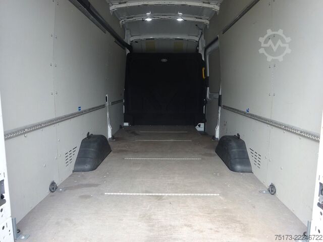 Furgão de teto alto FORD Transit Kasten 350 L4H3 Trend