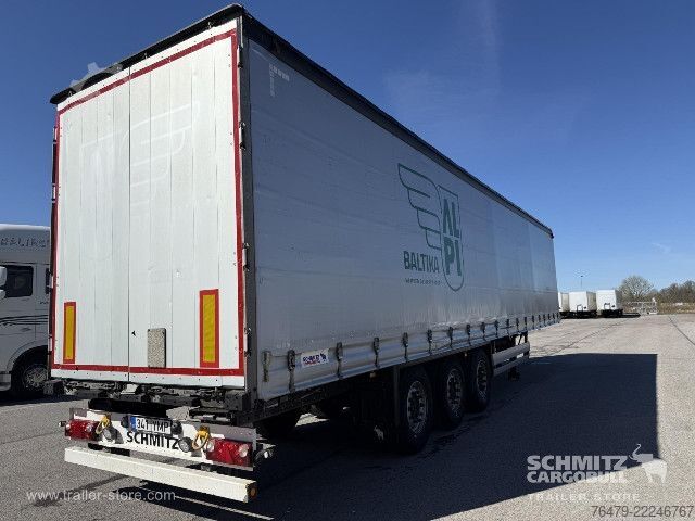Öppen semitrailer med kapell Schmitz Cargobull Curtainsider Standard