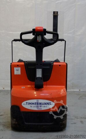 Electric Pallet Truck Toyota LWE 200