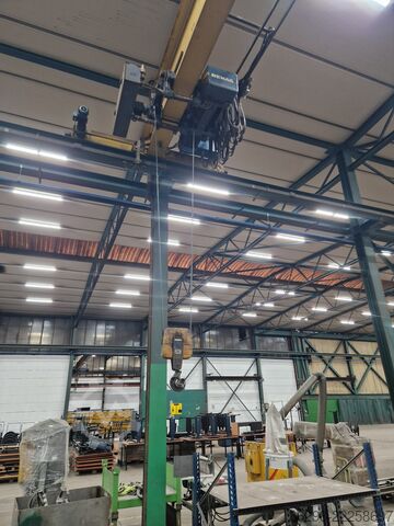 Egysínes futódaru Demag ± 18.100mm x 6.3t
