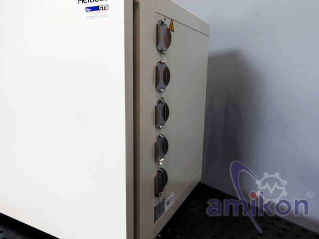 Con unità di termoregolazione esterna STW150 85°C Thermo Fisher Scientific UT 6200 F Umluft-Trockenschrank