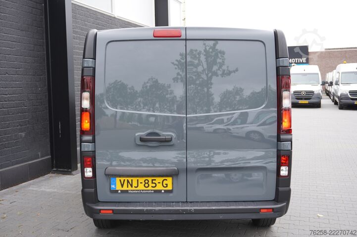 Furgoneta Renault Trafic 2.0 dCi 120PK - EURO 6 - Airco - Navi - ...
