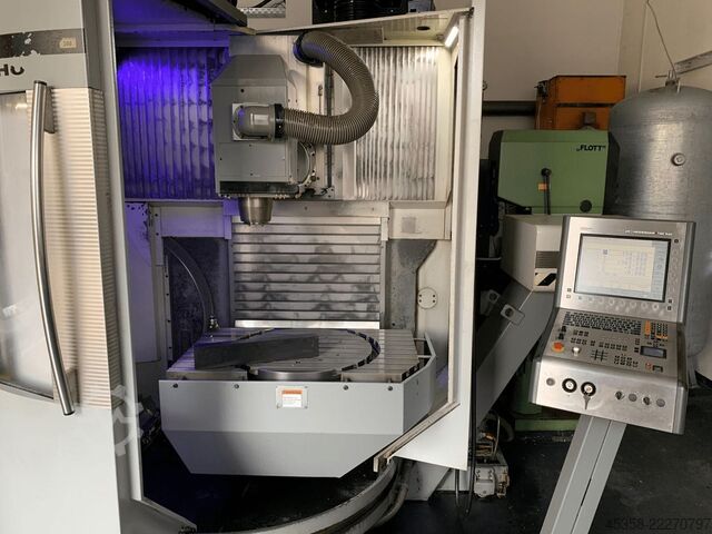 Universelt bearbejdningscenter DMG MORI DMU 60 monoblock