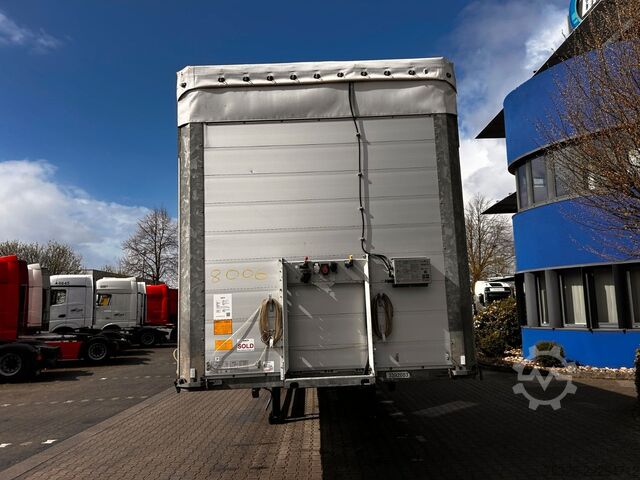 Otevřený návěs s plachtou SCHMITZ CARGOBULL SCS 24/L - 13.62 E B neue Plane, XL, Getränke