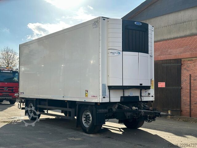 Reboque frigorífico SCHMITZ CARGOBULL AKO 18/L7.15FP45 Carrier 1350 LBW 2t. Trennwand