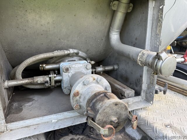 βυτιοφόρο ημιρυμουλκούμενο MAFA CONT.SAL40.27E