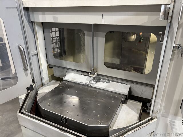 Függőleges megmunkáló központ LEADWELL FMC - 560