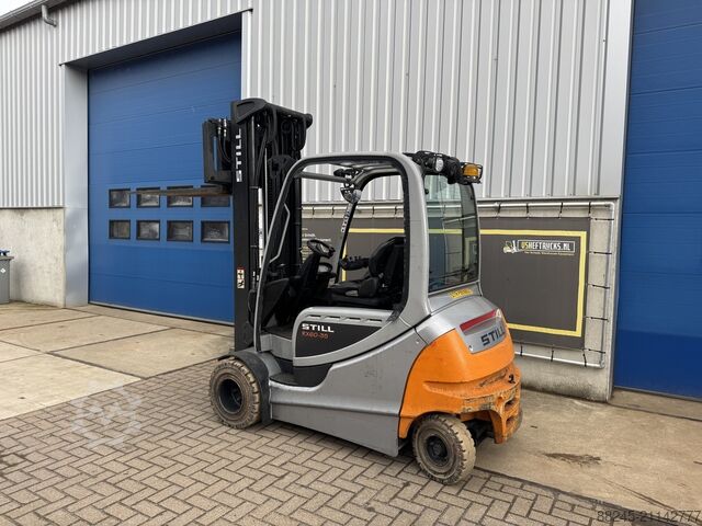 VS-22668 Electric triplex forklift Still RX60-35 STILL RX60-35