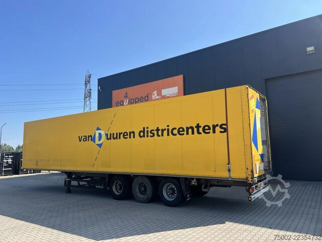  Schmitz Cargobull SKO 24 Zijwanden / SAF trommelremmen / gegalvan...