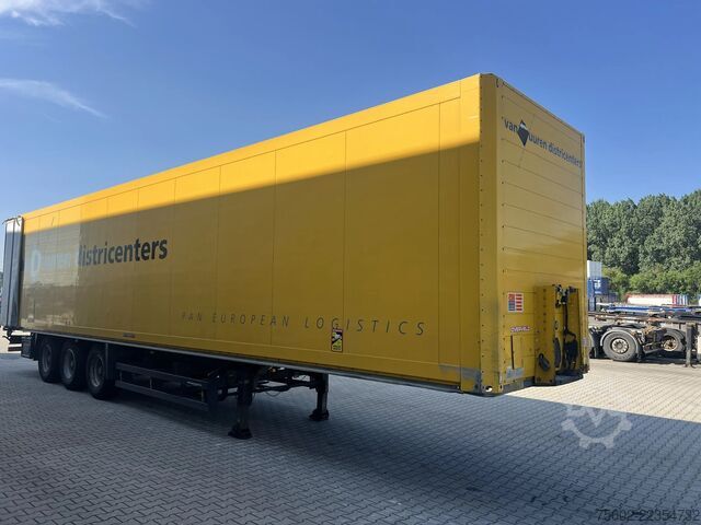  Schmitz Cargobull SKO 24 Zijwanden / SAF trommelremmen / gegalvan...