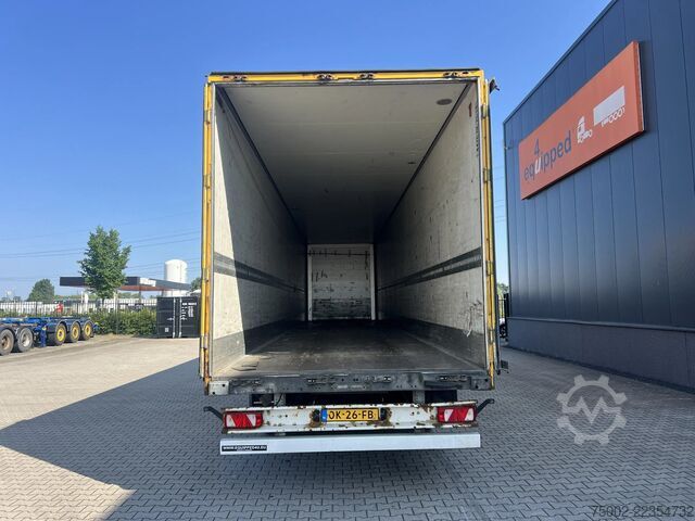  Schmitz Cargobull SKO 24 Zijwanden / SAF trommelremmen / gegalvan...