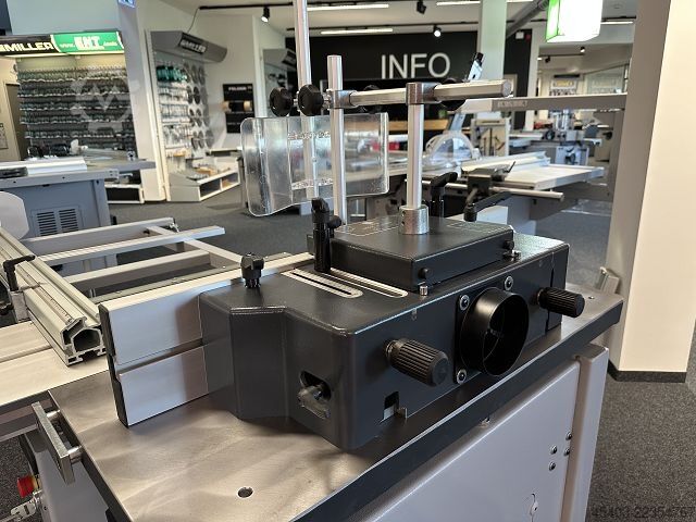 Schwenkspindelfräse Felder F 700 Z
