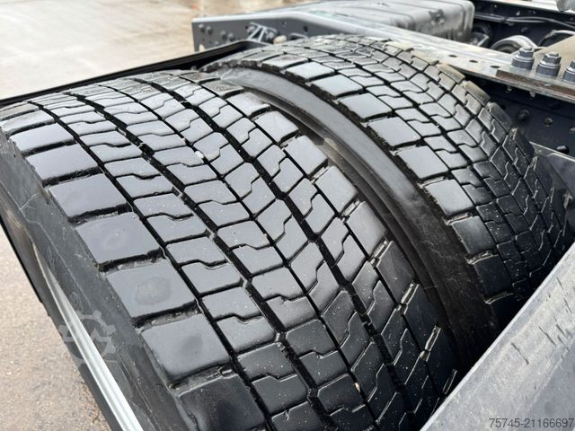 Volume trekker IVECO S-WAY 530 * RETARDER * 2 X TANK * MIT AUFLIEGER