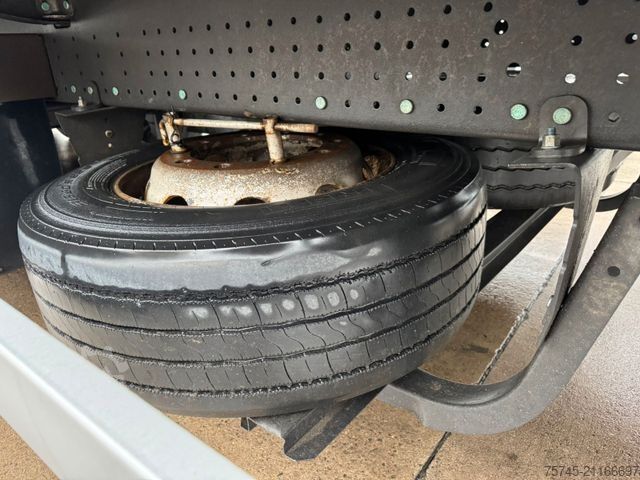 Volume trekker IVECO S-WAY 530 * RETARDER * 2 X TANK * MIT AUFLIEGER