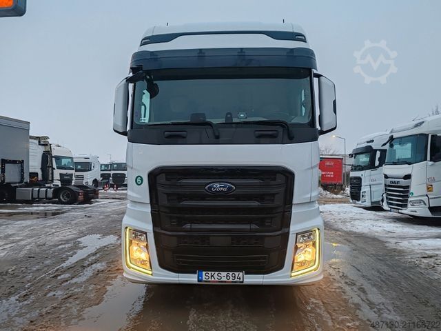 Standaard trekker FORD F-MAX 500