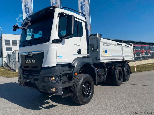 Trostrani kiperski kamion MAN TGS/26.520/6x4 BL/Bordmatik/Retarder/90to/25 tkm