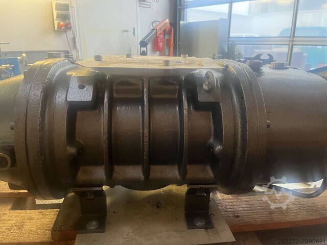 Welz piston pump Edwards EH 1200