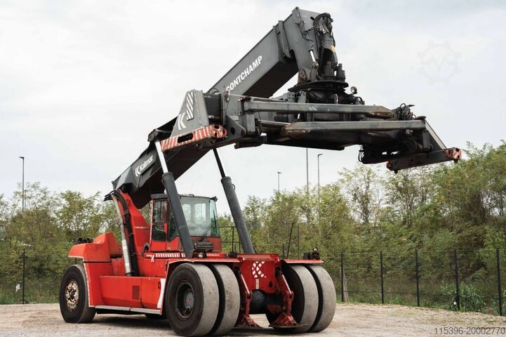 Volle container reachstacker Kalmar DRF450-70C5XS