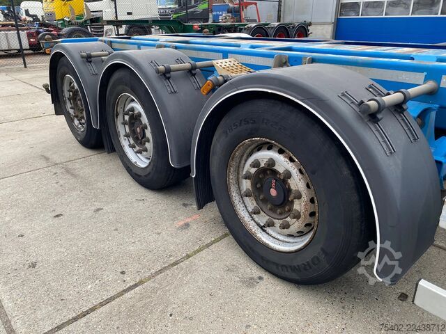 Transport af containere D-TEC FT-LS-S / 3x Extendable / 1x Lift Axle / SAF + ...
