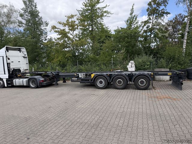 Semirimorchio a cassa mobile web trailer LPRS 24  3 Achs Container- Chassis incl. Generator TranscoolWenig Benutzt