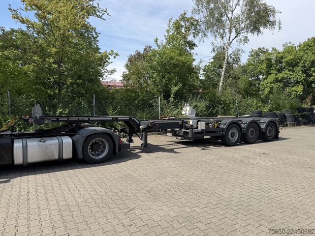 Semirimorchio a cassa mobile web trailer LPRS 24  3 Achs Container- Chassis incl. Generator TranscoolWenig Benutzt