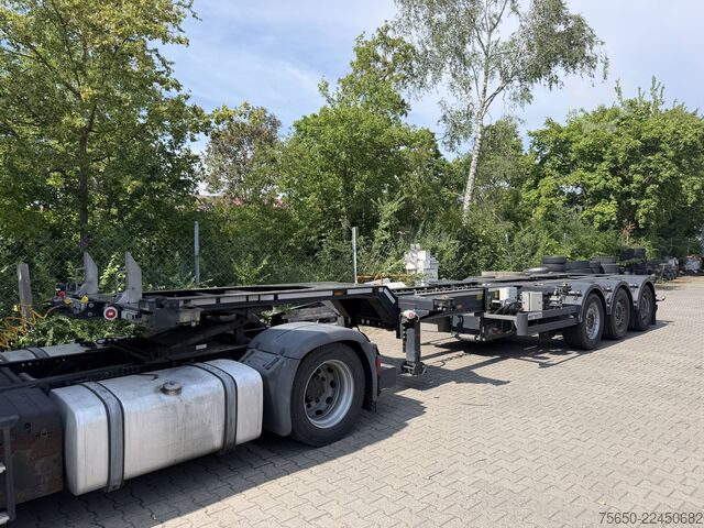 Semirimorchio a cassa mobile web trailer LPRS 24  3 Achs Container- Chassis incl. Generator TranscoolWenig Benutzt