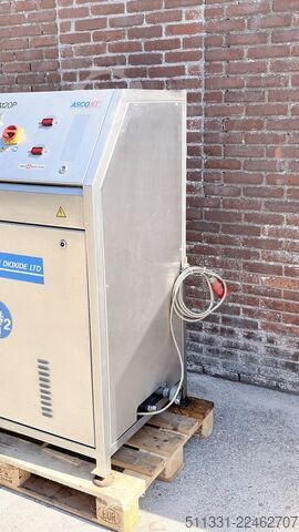 DrDryice szárazjég-szóró berendezés ASCO Pelletizer A120P