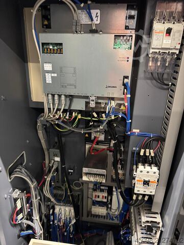 CNC-draaibank Okuma Genos L200E-M mit Portal